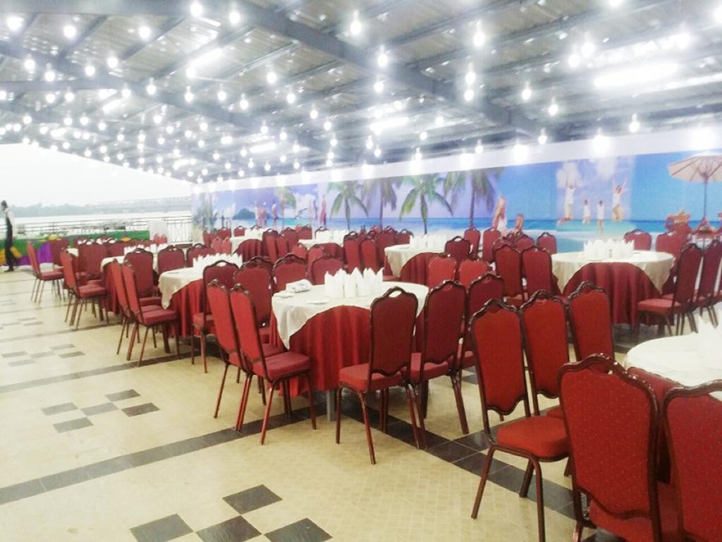 Excel River View Hotel 3*